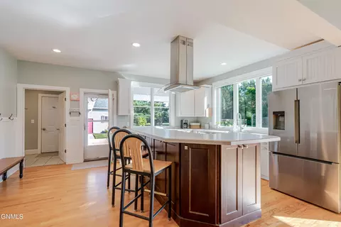Kitchen - 2880 Clover Ln, Bismarck, ND 58503 photo 2 of 9