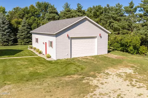 Other - 2880 Clover Ln, Bismarck, ND 58503 photo 19 of 29