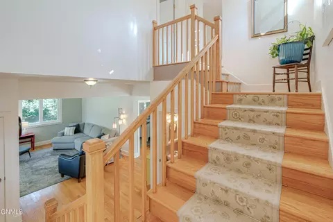 Entry Way - 2880 Clover Ln, Bismarck, ND 58503 photo 4 of 4