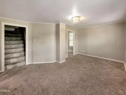 Living - 605 W Broadway, Williston, ND 58801 photo 1 of 2