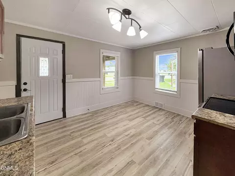 Kitchen - 605 W Broadway, Williston, ND 58801 photo 4 of 4