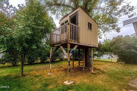 Exterior - 2034 Saint Benedict Dr, Bismarck, ND 58501 photo 5 of 5