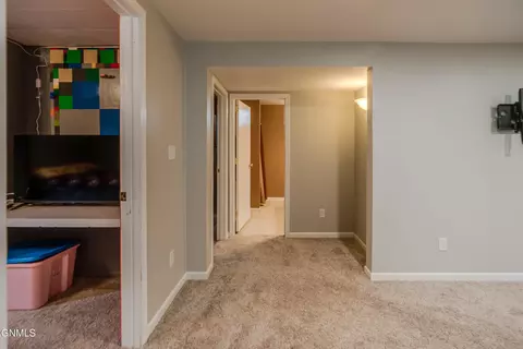 Entry Way - 2034 Saint Benedict Dr, Bismarck, ND 58501 photo 7 of 7