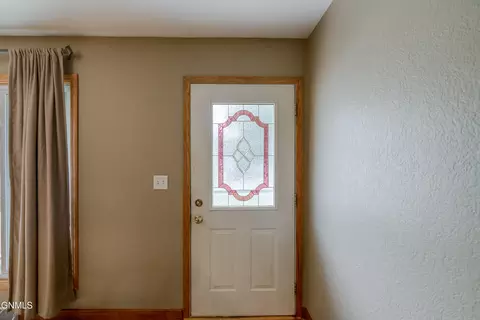 Entry Way - 2034 Saint Benedict Dr, Bismarck, ND 58501 photo 1 of 7