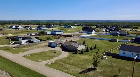 View/Area - 13924 Bergstrom Dr, Williston, ND 58801 photo 3 of 4