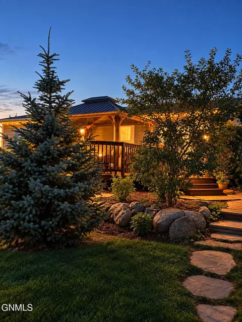 Other - 13924 Bergstrom Dr, Williston, ND 58801 photo 4 of 20