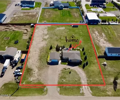 View/Area - 13924 Bergstrom Dr, Williston, ND 58801 photo 4 of 4
