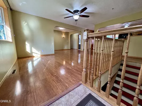 Living - 28 Santee Rd, Lincoln, ND 58504 photo 1 of 3