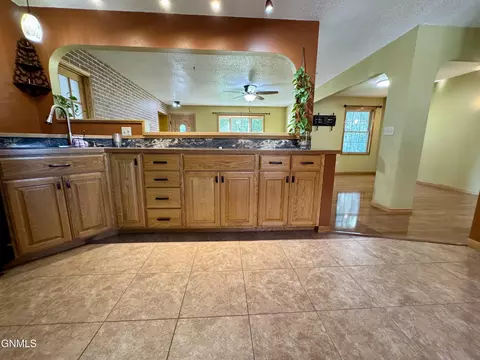 Kitchen - 28 Santee Rd, Lincoln, ND 58504 photo 5 of 6