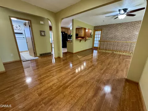 Living - 28 Santee Rd, Lincoln, ND 58504 photo 3 of 3