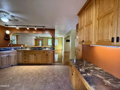 Kitchen - 28 Santee Rd, Lincoln, ND 58504 photo 3 of 6