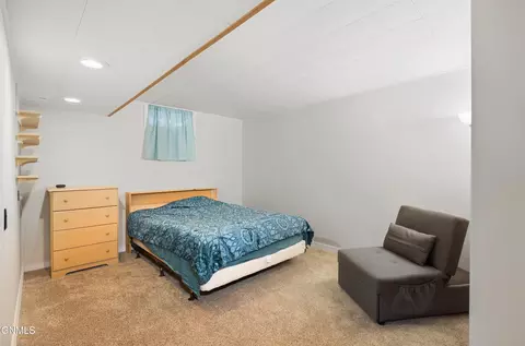 Bedroom - 1827 N 3rd St, Bismarck, ND 58501 photo 8 of 10