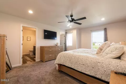 Bedroom - 3309 Kenner Loop, Bismarck, ND 58504 photo 1 of 3