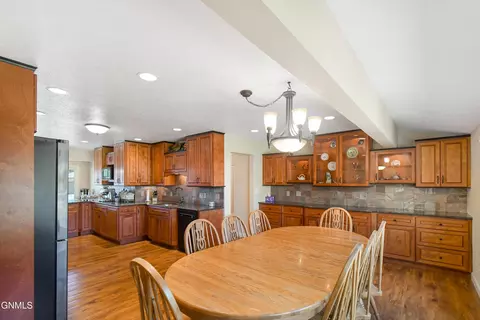 Dining - 1616 4th Ave E, Williston, ND 58801 photo 2 of 2