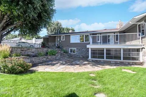 Exterior - 1616 4th Ave E, Williston, ND 58801 photo 5 of 10