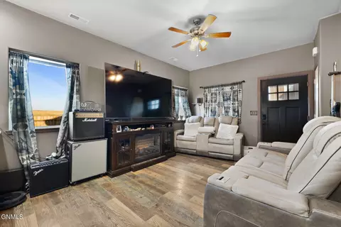Living - 5803 Victoria Ave, Williston, ND 58801 photo 2 of 2