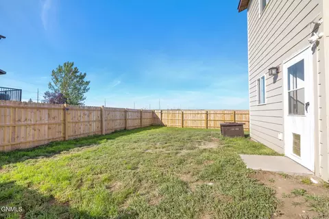 Exterior - 5803 Victoria Ave, Williston, ND 58801 photo 6 of 8