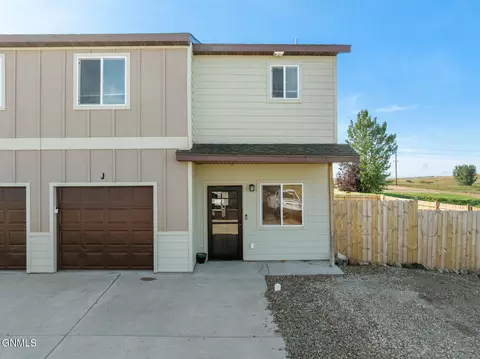 Exterior - 5803 Victoria Ave, Williston, ND 58801 photo 2 of 8
