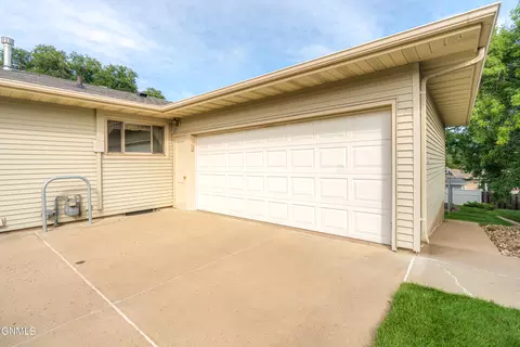 Other - 224 Kavaney Dr, Bismarck, ND 58501 photo 2 of 21