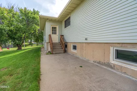 Other - 224 Kavaney Dr, Bismarck, ND 58501 photo 3 of 21