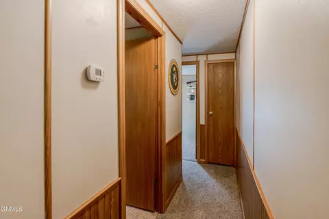 Entry Way - 208 E Coyote St, Mandan, ND 58554 photo 1 of 1