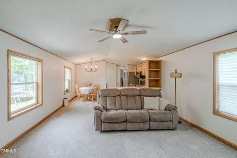 Living - 208 E Coyote St, Mandan, ND 58554 photo 2 of 2
