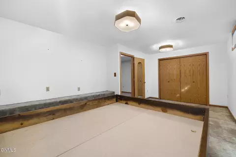 Bedroom - 1604 Bison Dr, Williston, ND 58801 photo 6 of 6