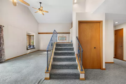 Entry Way - 1604 Bison Dr, Williston, ND 58801 photo 2 of 2