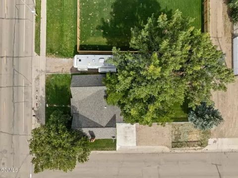 View/Area - 2202 University Ave, Williston, ND 58801 photo 4 of 4