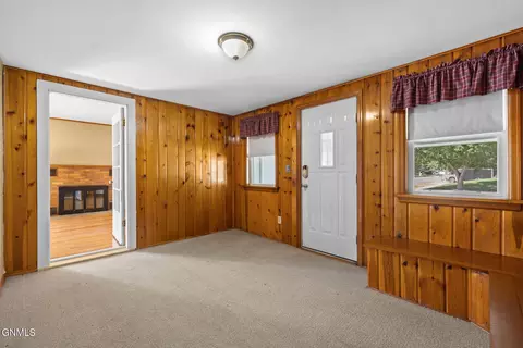 Entry Way - 2202 University Ave, Williston, ND 58801 photo 1 of 3