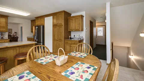 Dining - 3824 Prairie Pines Loop, Bismarck, ND 58503 photo 6 of 6