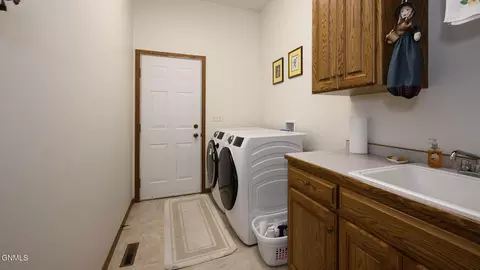 Other - 3824 Prairie Pines Loop, Bismarck, ND 58503 photo 9 of 21