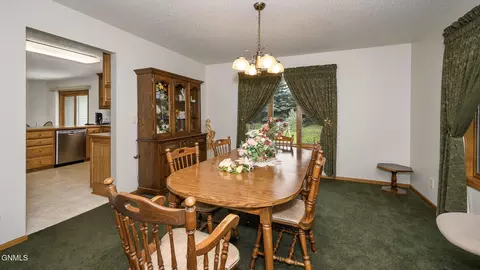 Dining - 3824 Prairie Pines Loop, Bismarck, ND 58503 photo 2 of 6