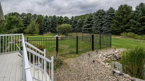 Exterior - 3824 Prairie Pines Loop, Bismarck, ND 58503 photo 6 of 9