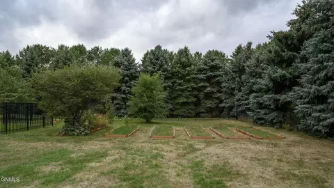Exterior - 3824 Prairie Pines Loop, Bismarck, ND 58503 photo 3 of 9
