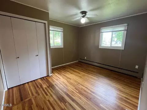 Bedroom - 918 8th St W, Mobridge, SD 57601 photo 3 of 6