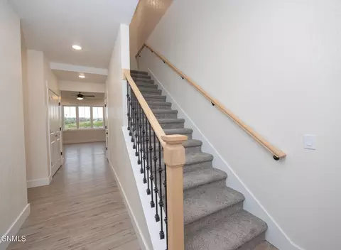 Entry Way - 507 46th St E, Williston, ND 58801 photo 1 of 3