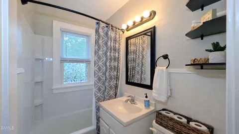 Bath - 701 17th St, Bismarck, ND 58501 photo 1 of 1