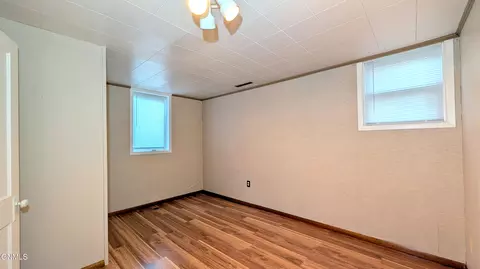 Bedroom - 701 17th St, Bismarck, ND 58501 photo 3 of 3