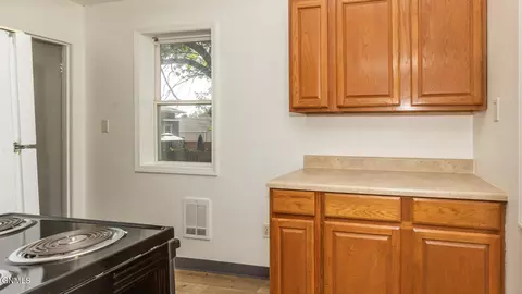 Kitchen - 1615 E Avenue B, Bismarck, ND 58501 photo 2 of 3