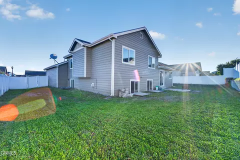 Exterior - 2718 25th St W, Williston, ND 58801 photo 5 of 5