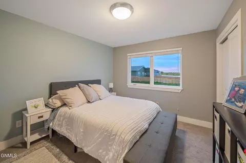 Bedroom - 2722 30th St W, Williston, ND 58801 photo 4 of 8