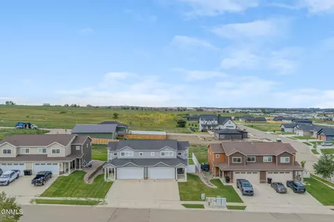 View/Area - 2722 30th St W, Williston, ND 58801 photo 1 of 8