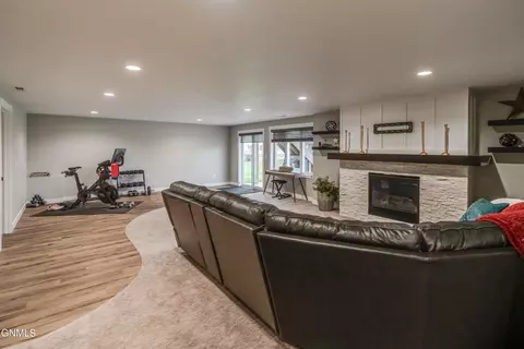 Other - 4010 Silver Blvd, Bismarck, ND 58503 photo 15 of 29