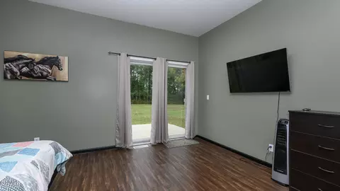 Bedroom - 14402 41st St NE, Baldwin, ND 58521 photo 2 of 6