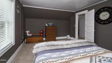 Bedroom - 14402 41st St NE, Baldwin, ND 58521 photo 5 of 6