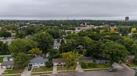 View/Area - 2033 Saint Benedict Dr, Bismarck, ND 58501 photo 9 of 9