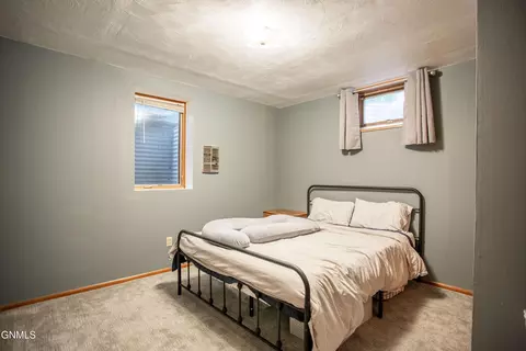 Bedroom - 2033 Saint Benedict Dr, Bismarck, ND 58501 photo 5 of 6