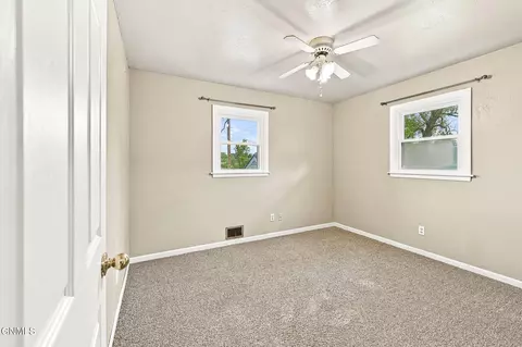 Bedroom - 208 E Turnpike Ave, Bismarck, ND 58501 photo 3 of 5