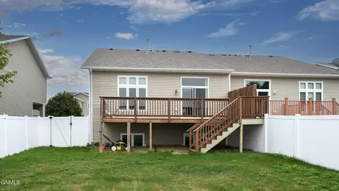 Exterior - 1720 Calgary Loop, Bismarck, ND 58503 photo 2 of 2